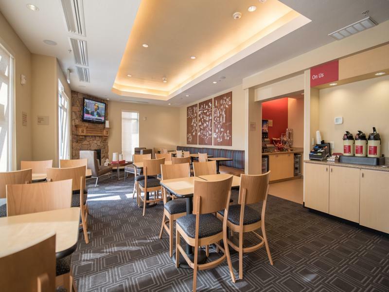 Towneplace Suites By Marriott Provo אורם מראה חיצוני תמונה